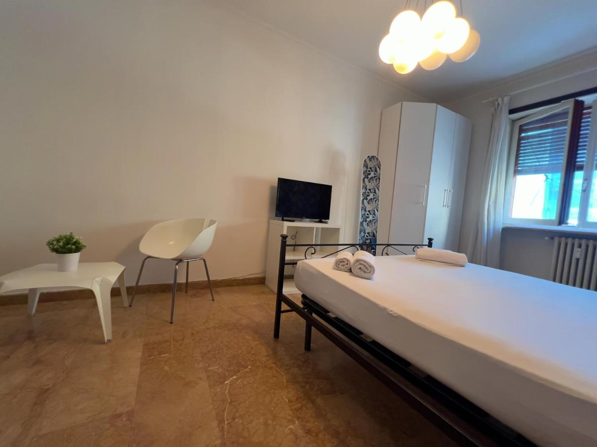 Appartme Guest House Seveso 40 Mailand Exterior foto