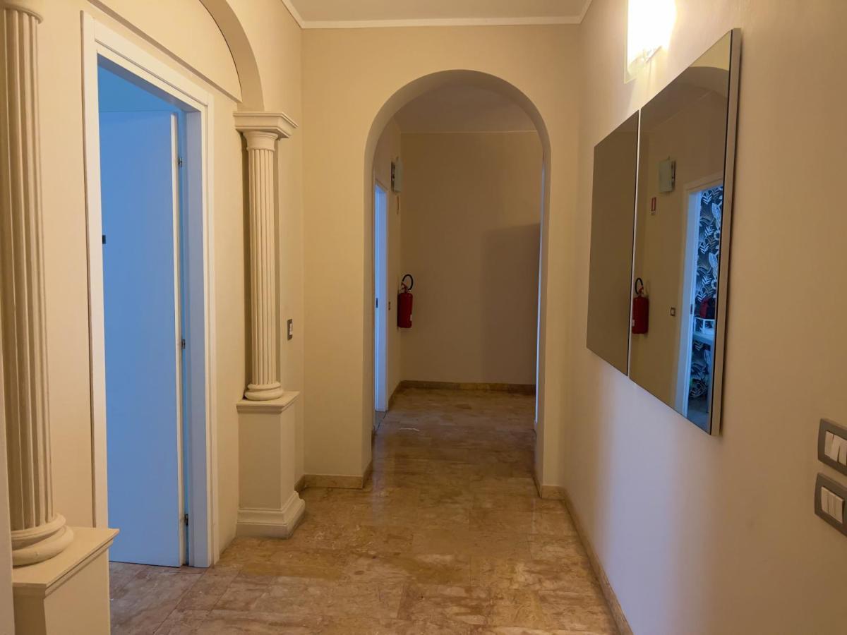 Appartme Guest House Seveso 40 Mailand Exterior foto