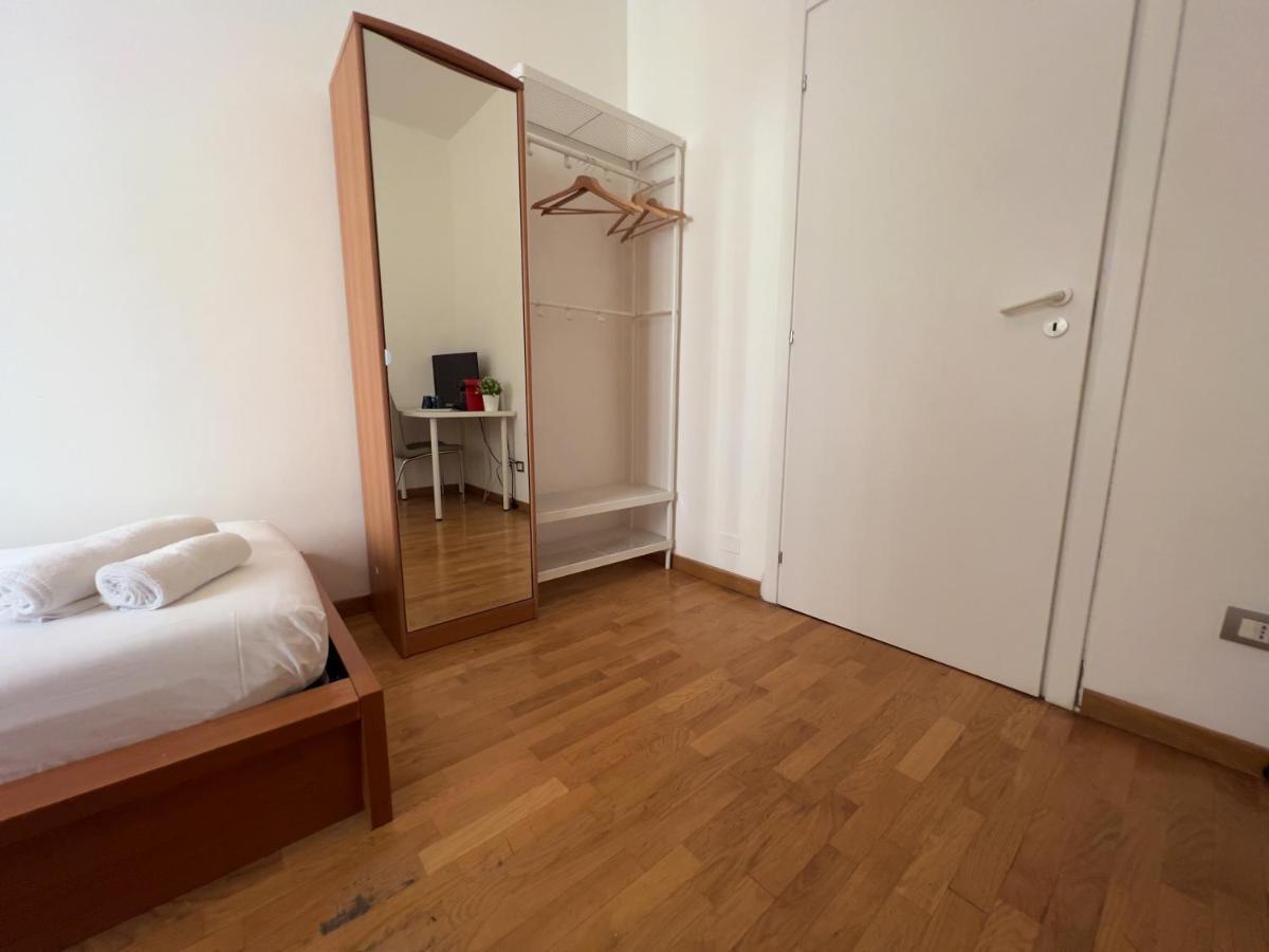Appartme Guest House Seveso 40 Mailand Exterior foto